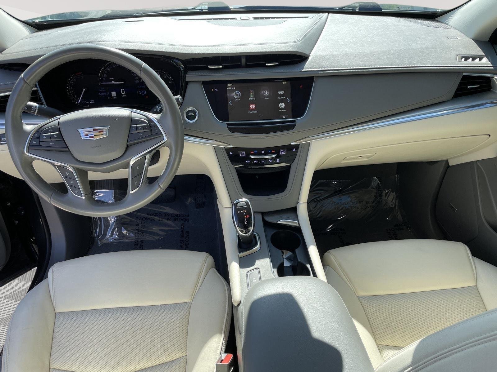 Used 2019 Shadow Metallic Cadillac Luxury FWD image 28