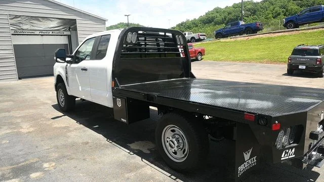 New 2026 Oxford White Ford F-350® XL image 9