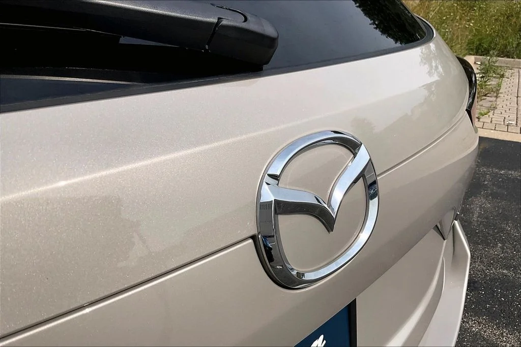 Certified Used 2025 Quartz Metallic Mazda 2.5 S Select Package image 8