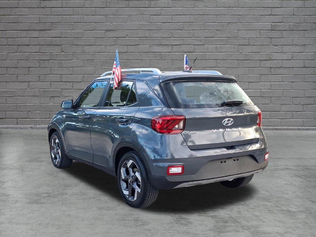 Used 2026 Gray Hyundai SEL image 7