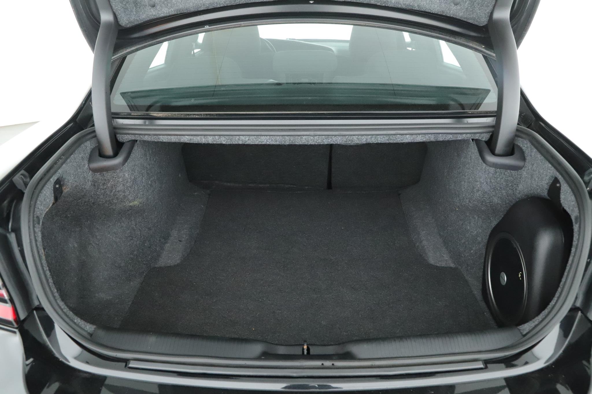 Used 2023 Pitch Black Clearcoat Dodge SXT AWD image 18