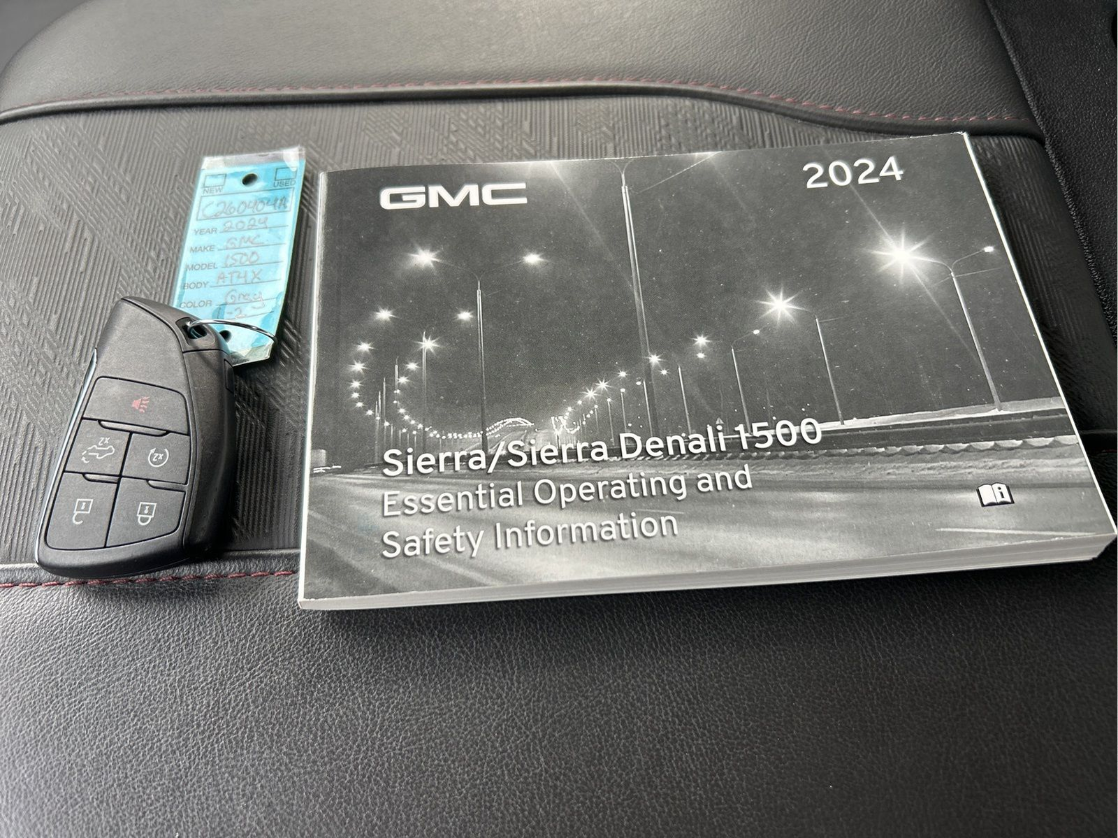 Used 2024 Gray GMC AT4X image 19