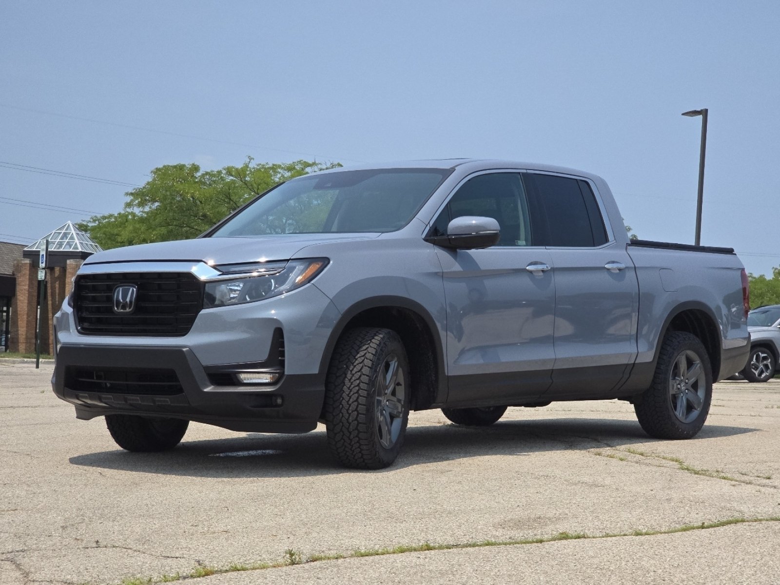 Certified Used 2023 Sonic Gray Pearl Honda RTL-E image 12