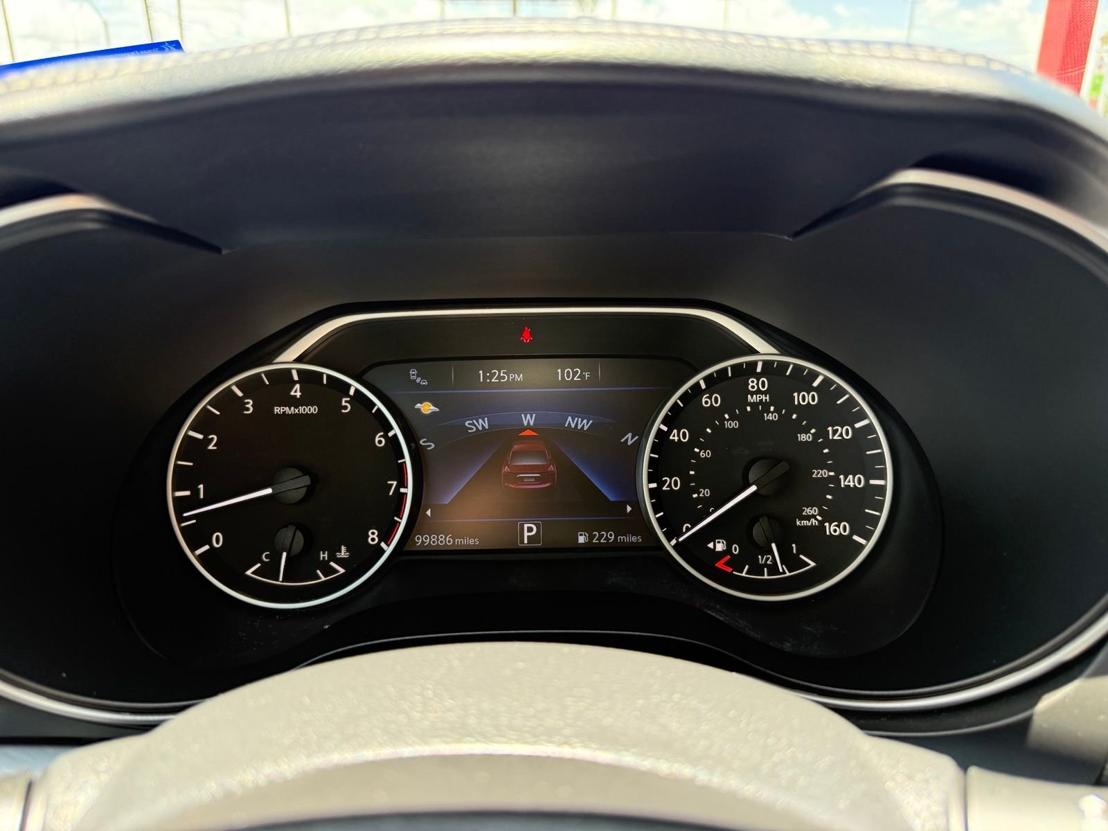 Used 2018 Red Nissan 3.5 SL image 7