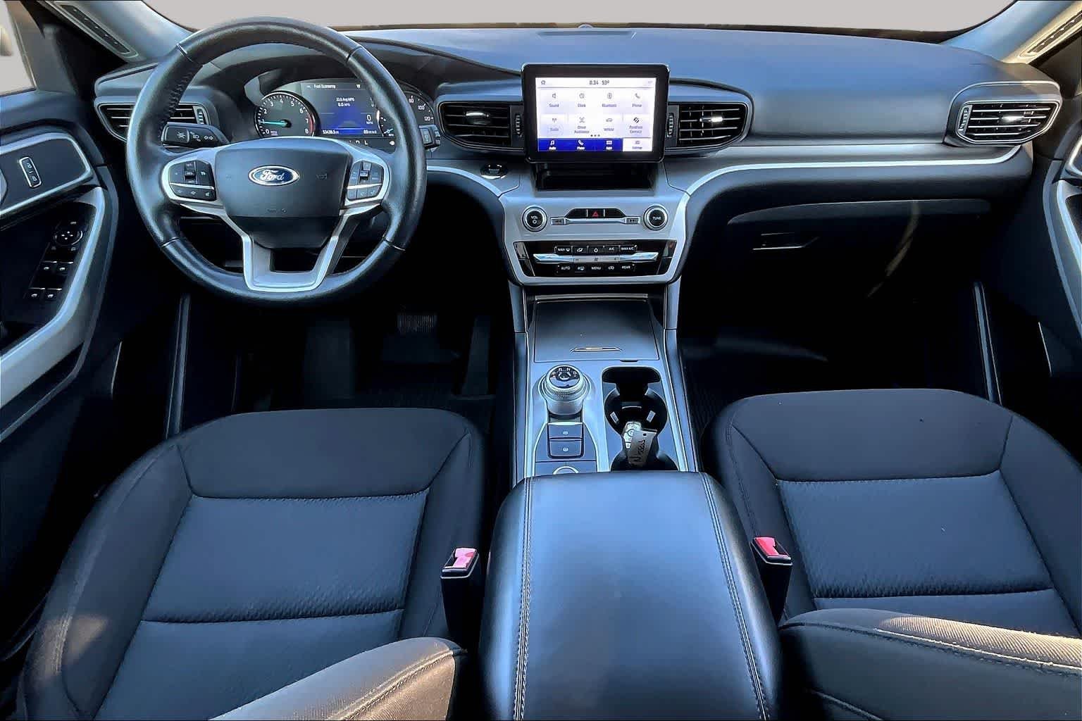 Used 2022 Iconic Silver Ford XLT image 14