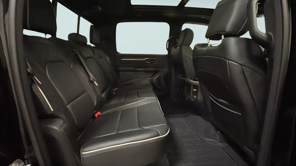 2026 RAM 1500 Limited - Photo 15