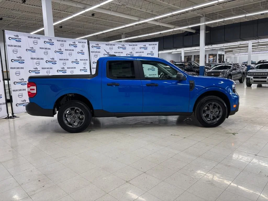 New 2026 Velocity Blue Ford XLT image 5