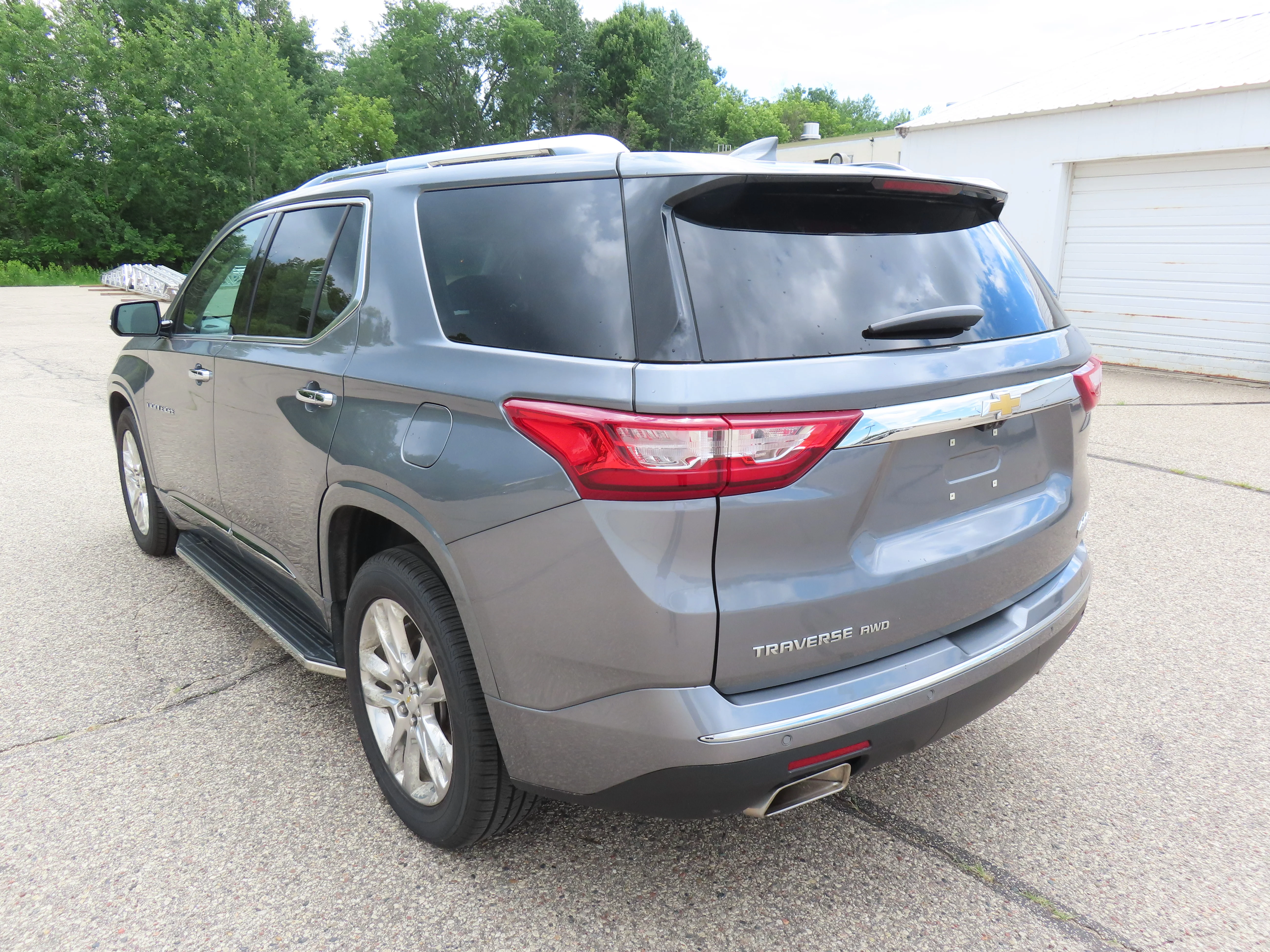 Used 2018 Satin Steel Metallic Chevrolet High Country image 6