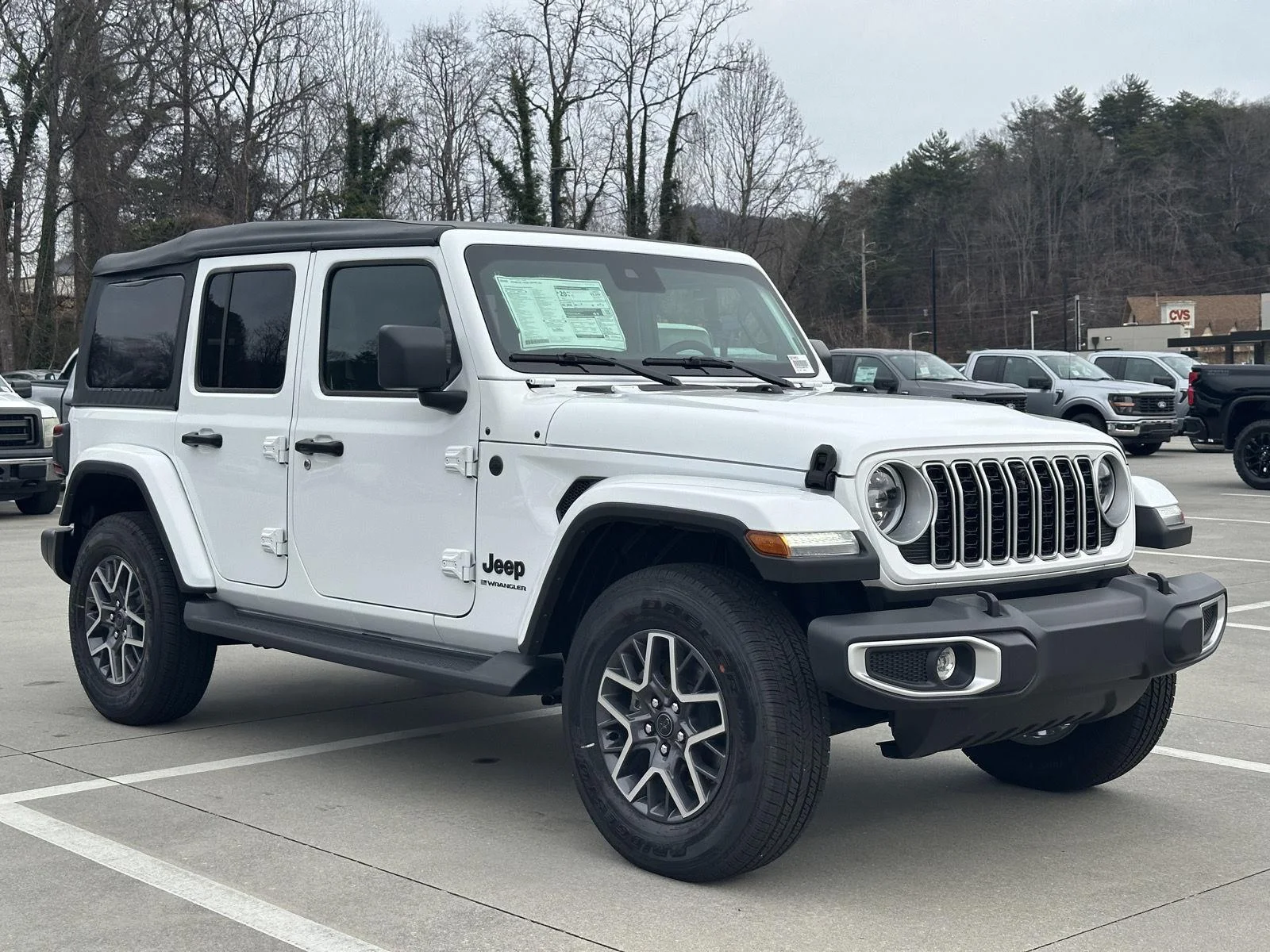 2025 Jeep Wrangler 4-Door Sahara