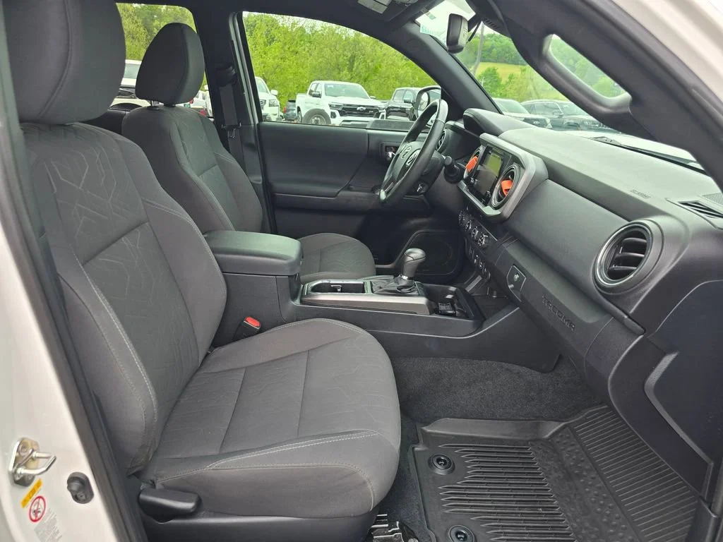 2019 Toyota Tacoma TRD Sport - Photo 27