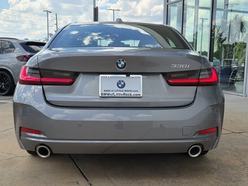 Used 2025 Gray Metallic BMW 330I SEDAN image 4