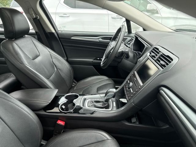 Used 2016 White Ford Titanium image 7