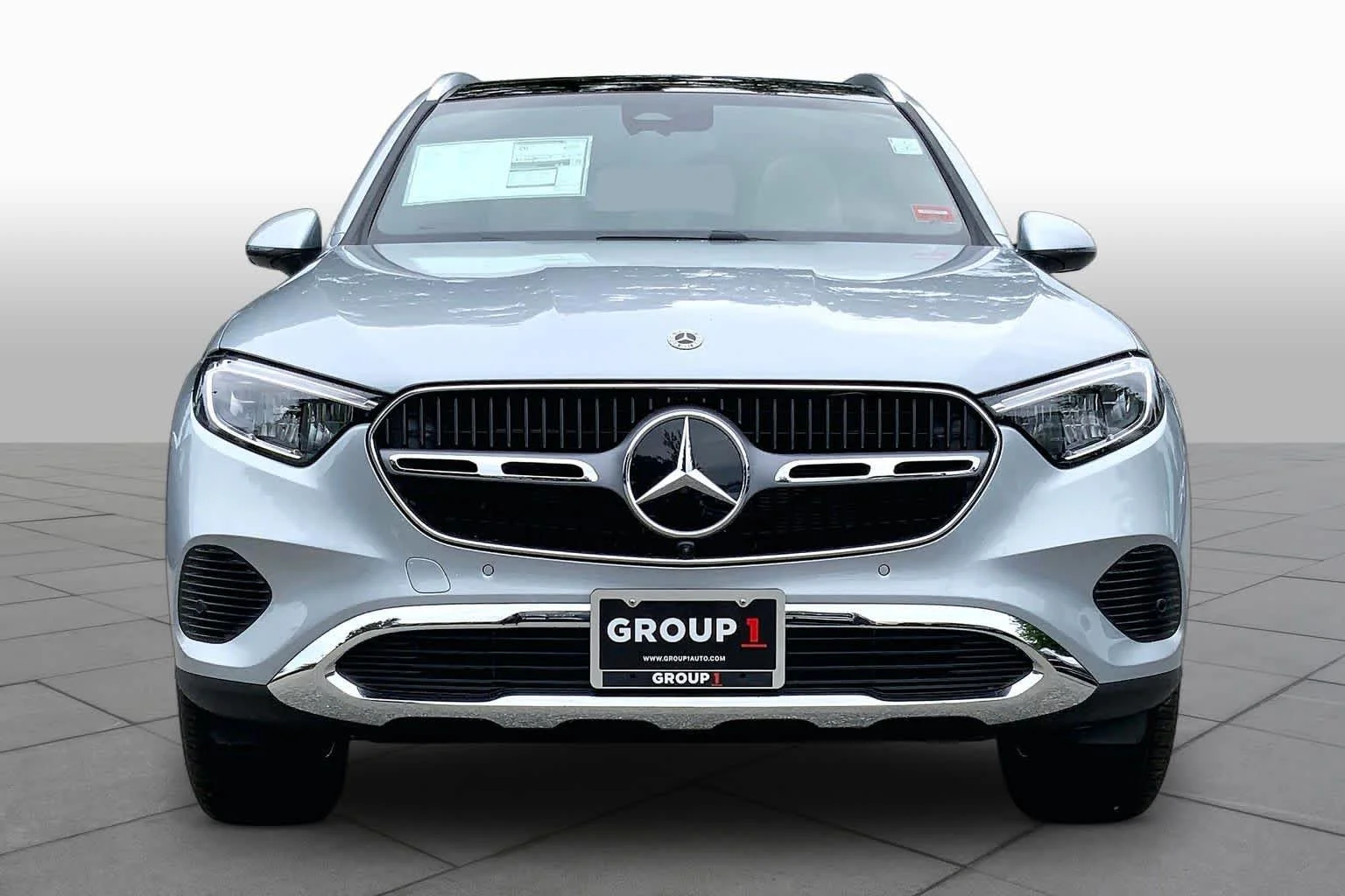 New 2026 Cirrus Silver Metallic Mercedes-Benz GLC 300 image 4