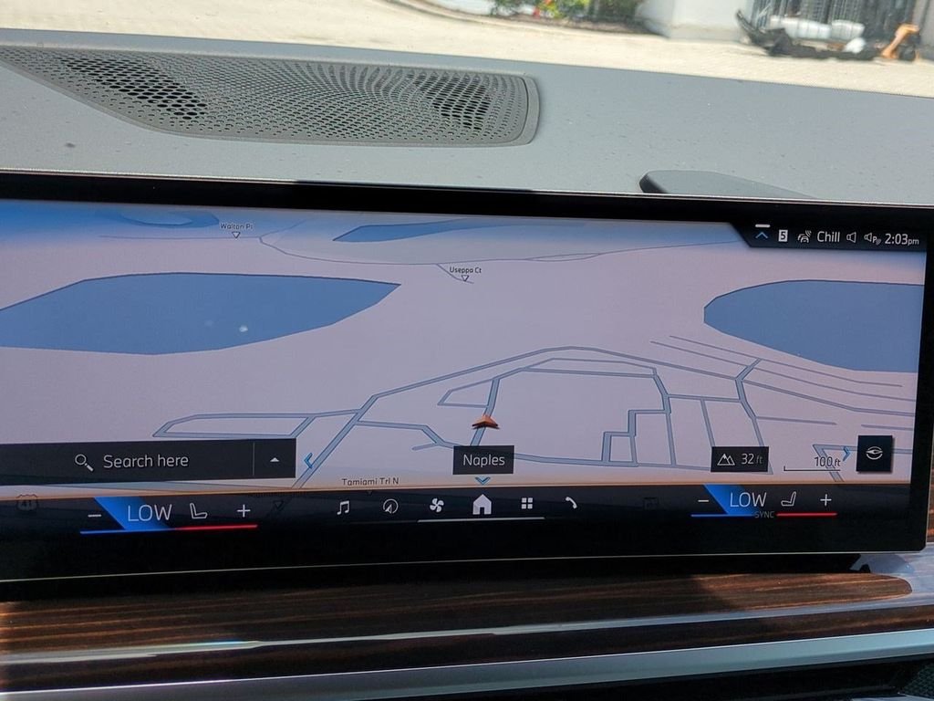 New 2026 Alpine White BMW xDrive40i image 22