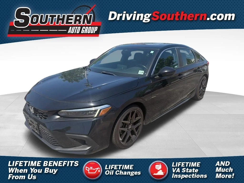 2023 Honda Civic Sport Touring CVT's photo