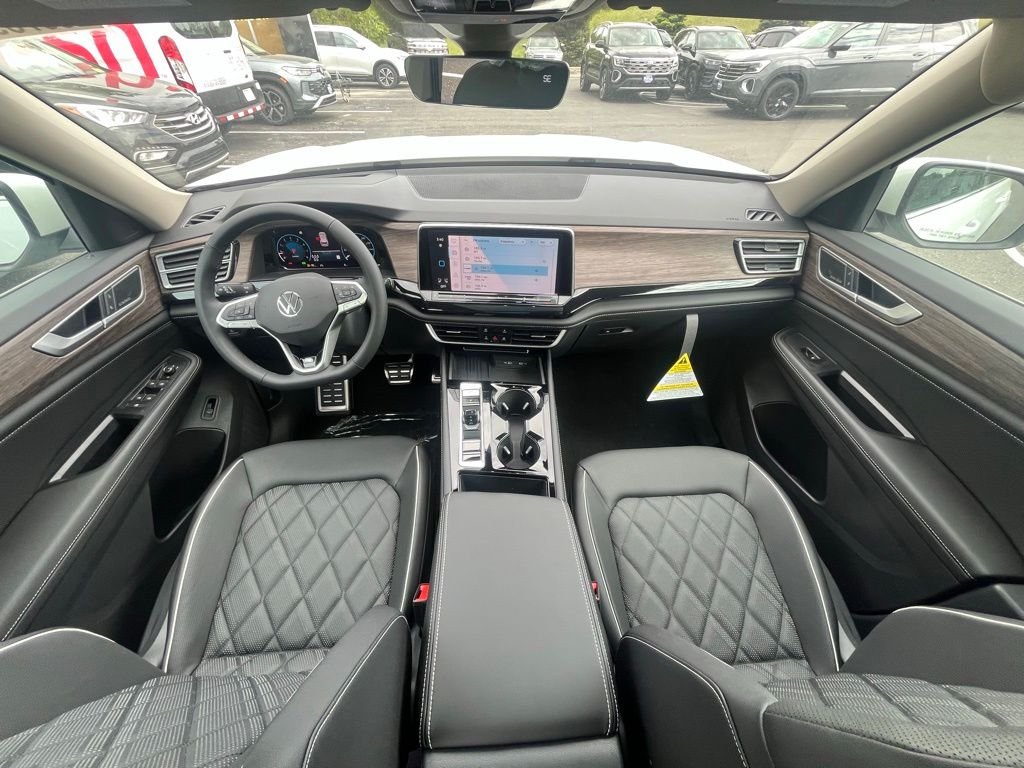 New 2026 White/off-white Volkswagen 2.0T SEL Premium R-Line image 13