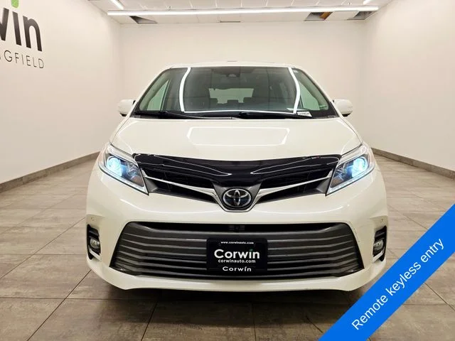 Used 2020 Blizzard Pearl Toyota Limited Premium image 7