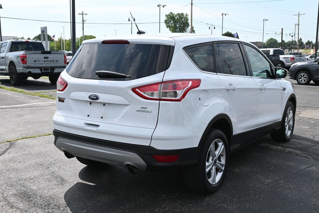 Used 2013 Oxford White Ford SE image 9