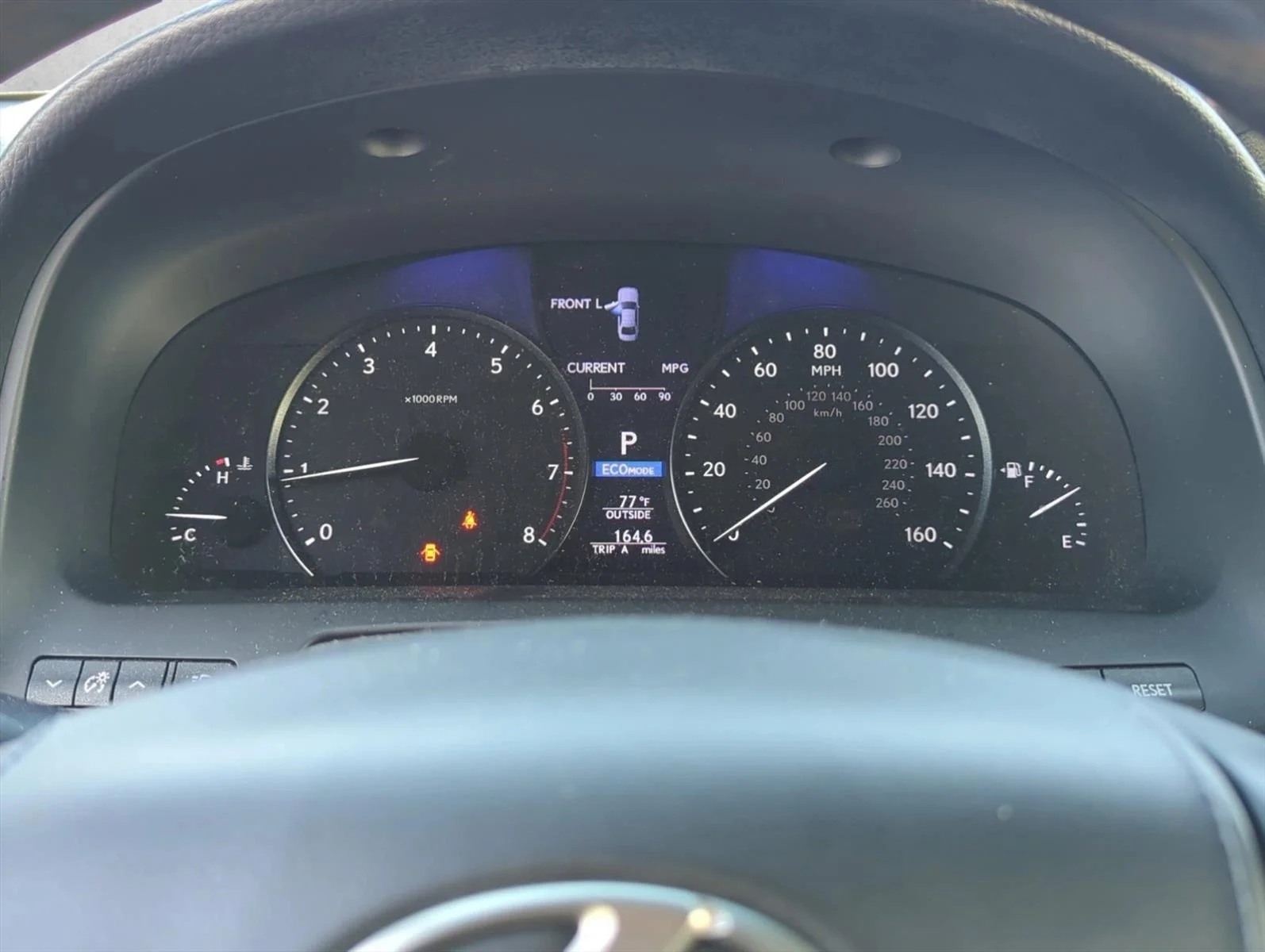Used 2014 Liquid Platinum Lexus  image 18
