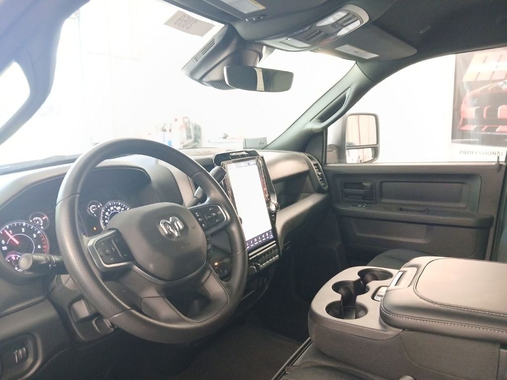 2026 RAM 3500 Tradesman - Photo 34