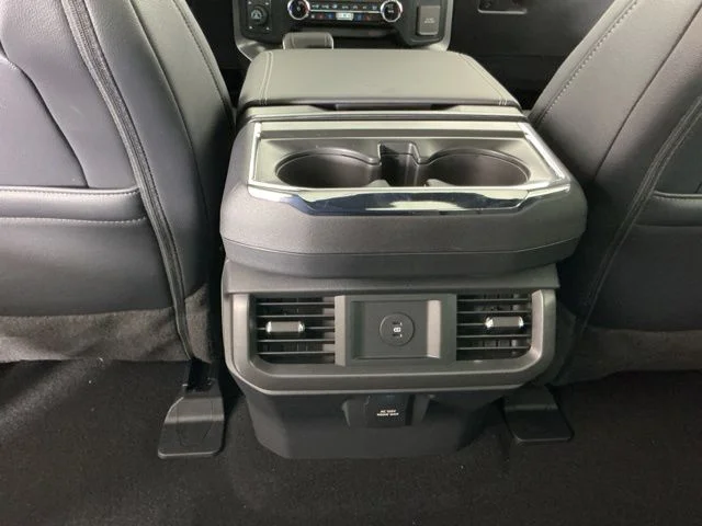 New 2026 Oxford White Ford Lariat image 27