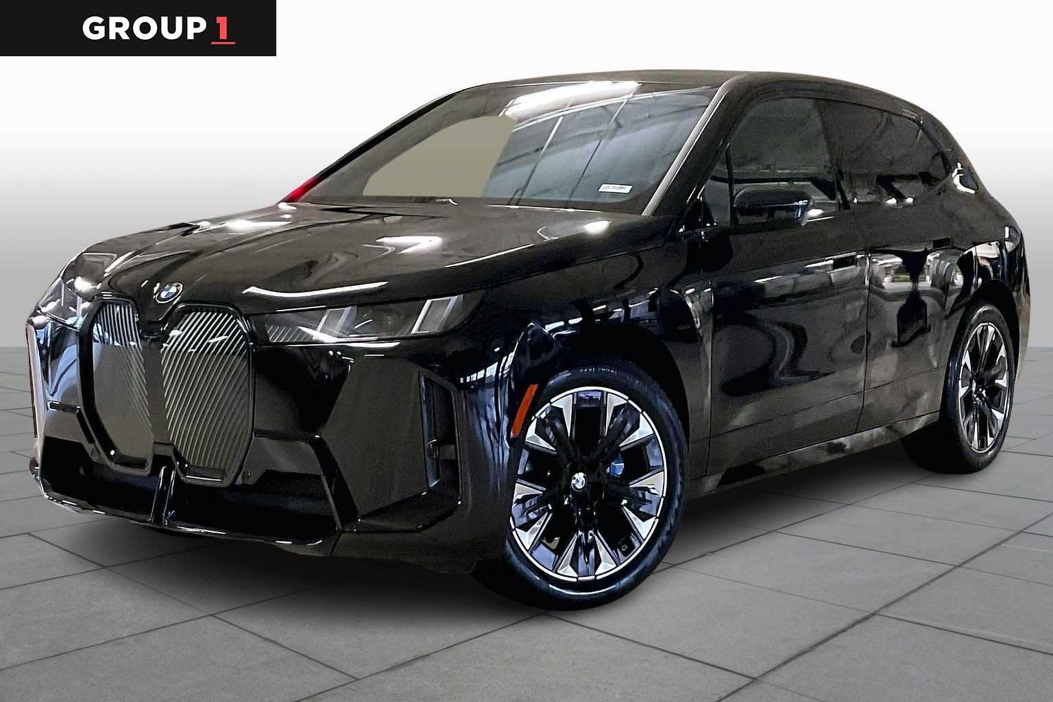 2026 BMW iX xDrive60's photo