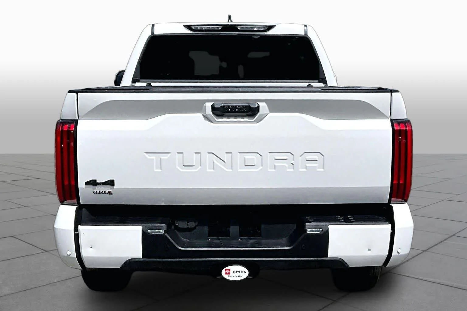 Certified Used 2024 Ice Cap Toyota SR5 image 5