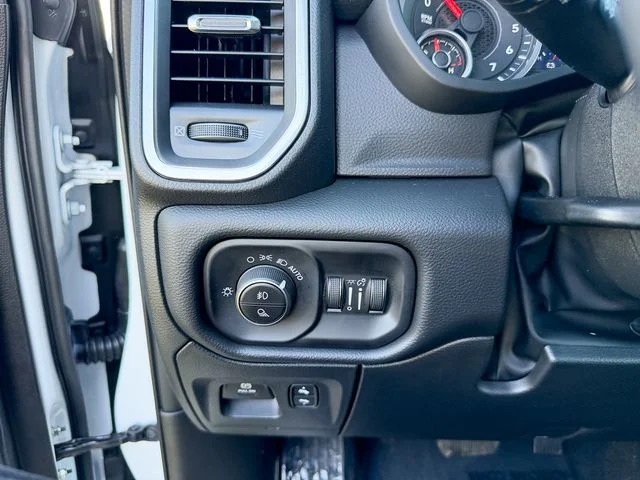 New 2026 Bright White Clear-Coat Exterior Paint RAM Laramie image 21