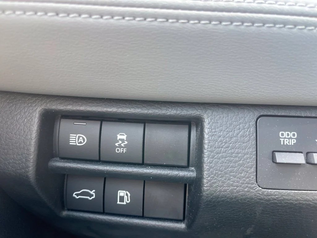 Used 2020 White Toyota XSE image 23