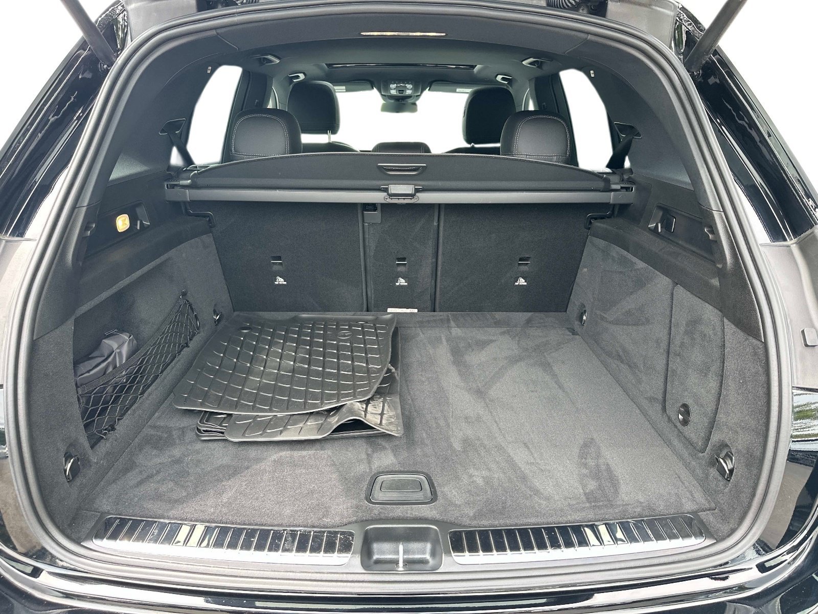 Certified Used 2025 Black Mercedes-Benz GLE 350 image 9