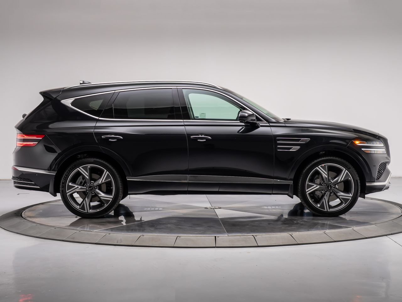New 2026 Vik Black Genesis 2.5T PRESTIGE image 6