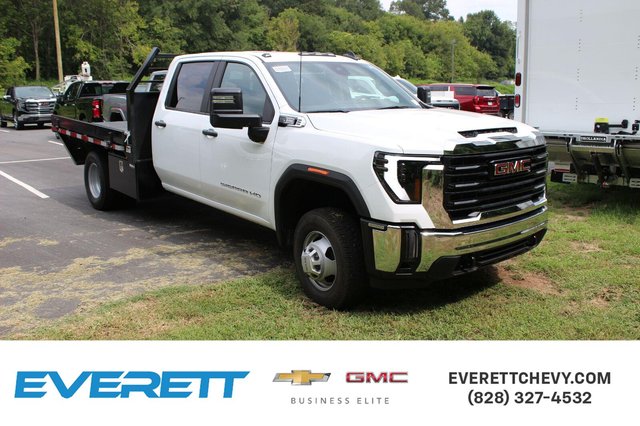 2026 GMC Sierra 3500 HD Chassis Cab Pro