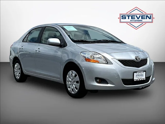 2010 Toyota Yaris Base