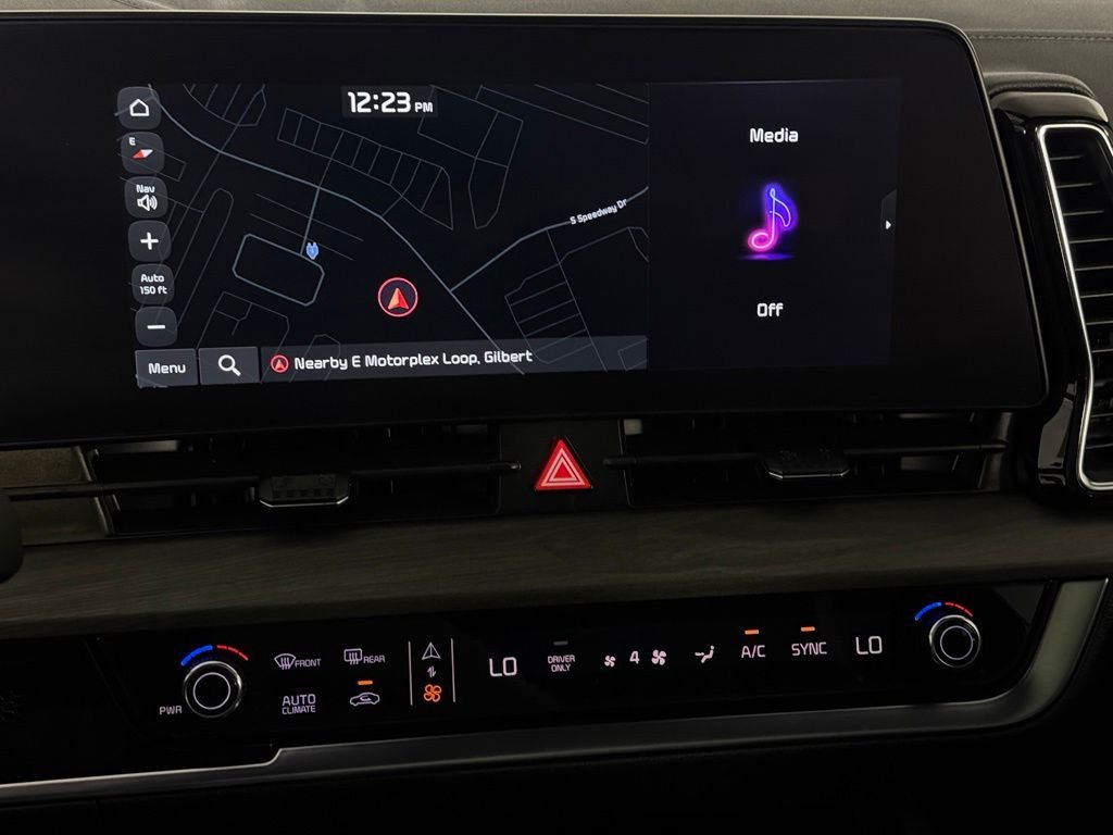 Used 2025 Blue Kia X-Line Prestige image 15