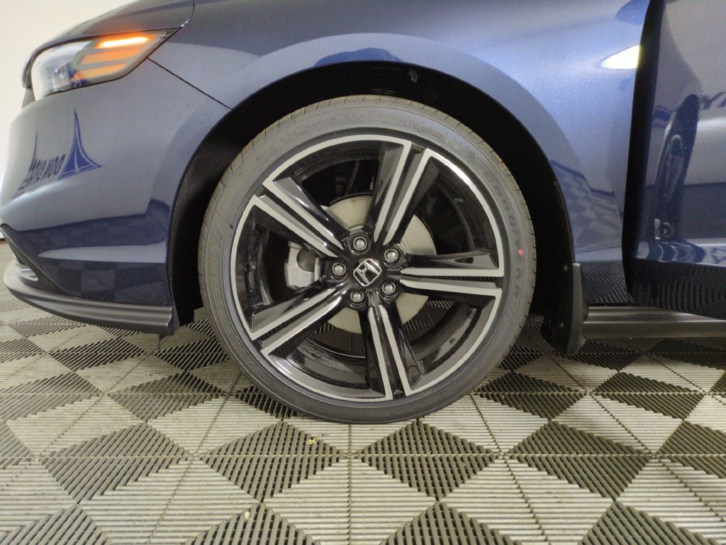 New 2026 Canyon River Blue Metallic Honda SE image 29