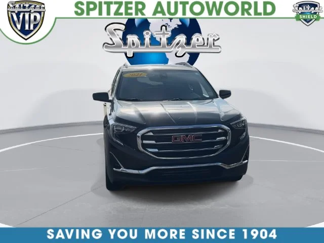 Used 2021 Black GMC SLT image 6