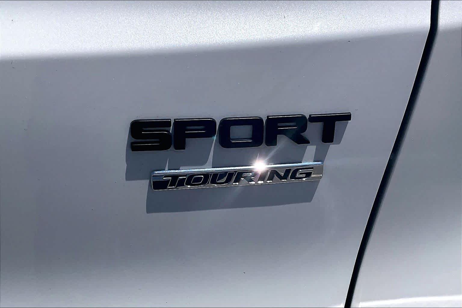 Used 2024 Platinum White Pearl Honda Sport Touring image 10