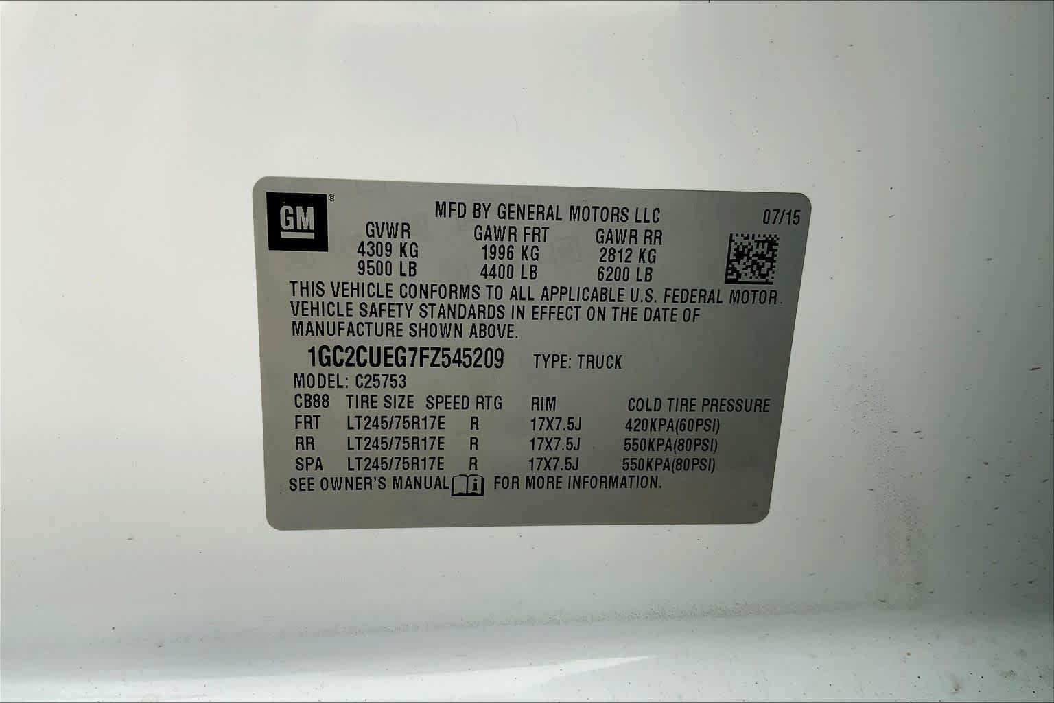 Used 2015 Summit White Chevrolet Work Truck image 36