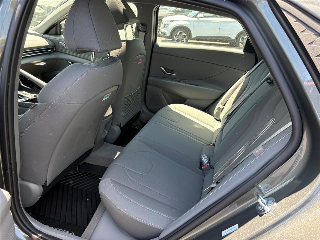 New 2026 Amazon Gray Hyundai SEL Sport image 43