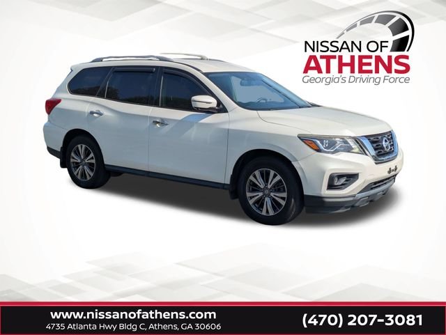 2017 Nissan Pathfinder SL