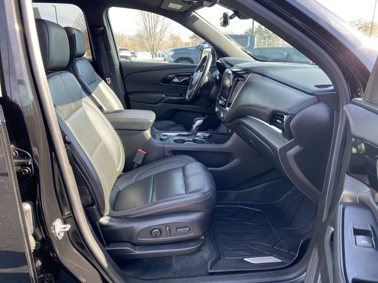 2023 Chevrolet Traverse RS - Photo 27