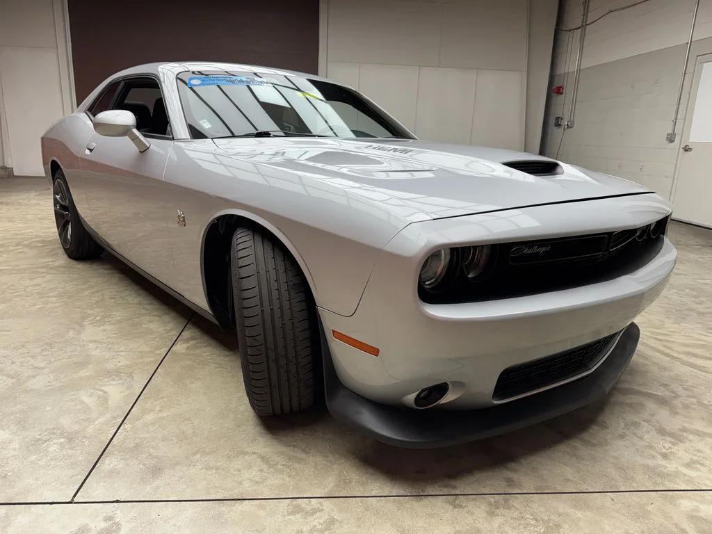 2021 Dodge Challenger R/T - Photo 7