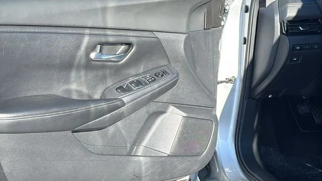 2023 Nissan Sentra SV - Photo 23