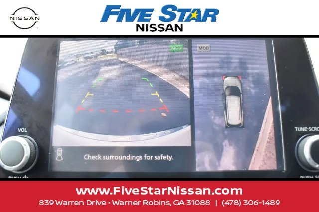 Used 2021 White Nissan SV image 13