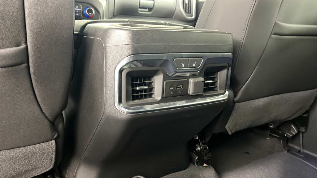 Used 2020 Shadow Gray Metallic Chevrolet LTZ image 32