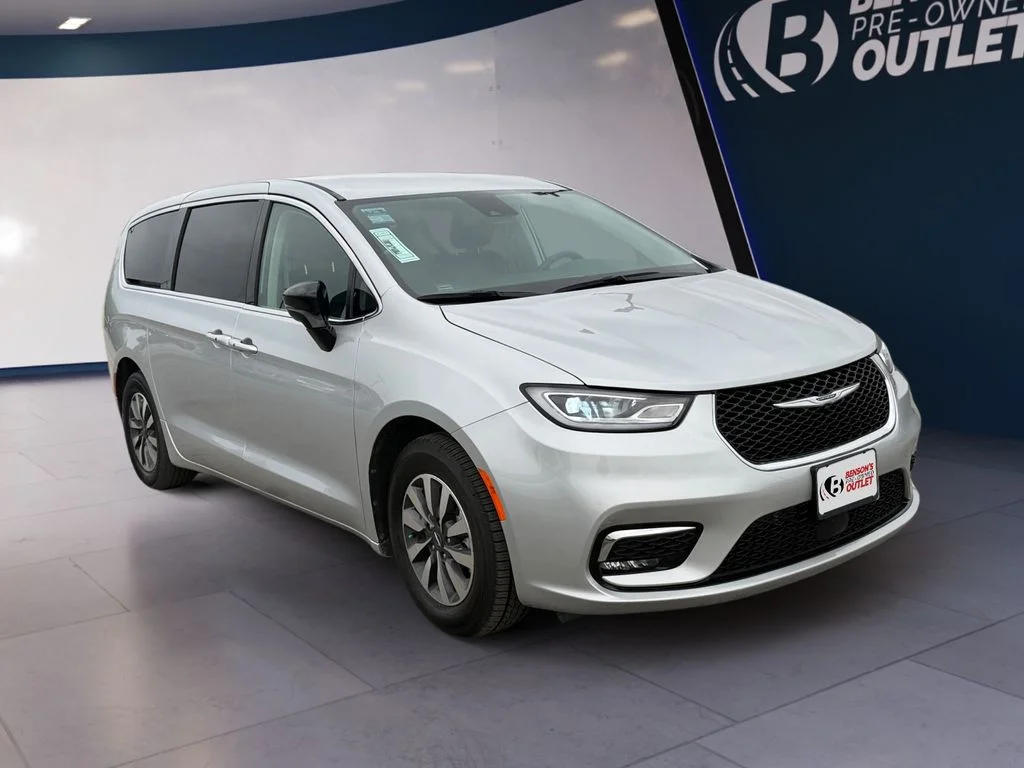 2024 Chrysler Pacifica PHEV Select - Photo 7