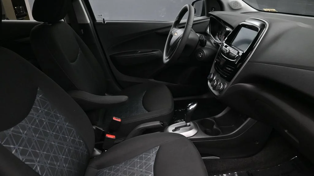 Used 2022 Black Chevrolet LS image 2