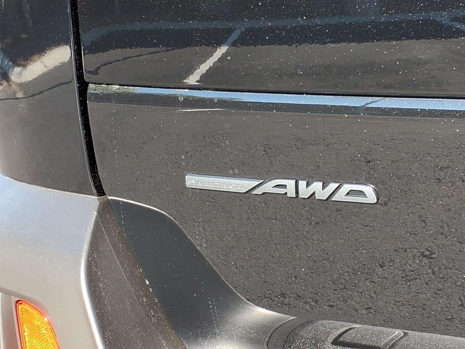 New 2026 CRYSTAL BLACK SILICA Subaru Wilderness image 9