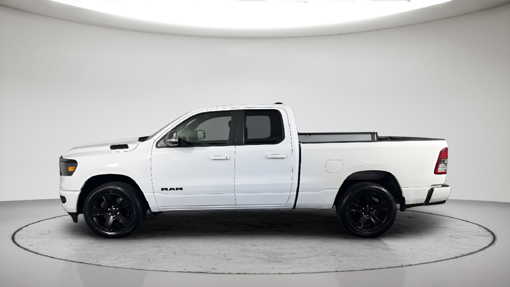 Used 2022 White Ram Big Horn/Lone Star image 8