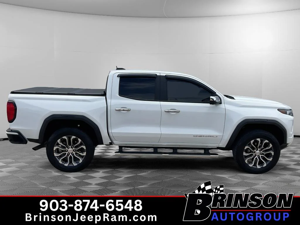 Used 2024 Summit White GMC 4WD Denali image 8